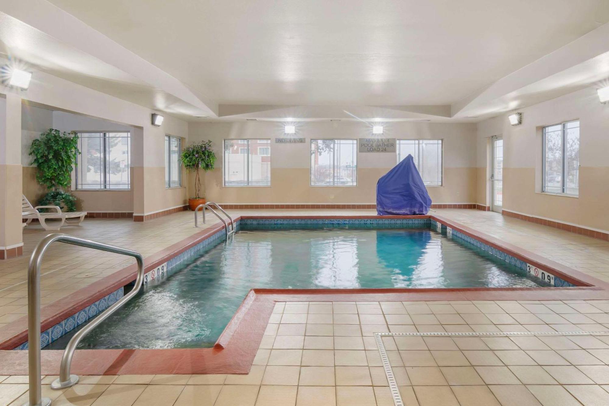 Country Inn & Suites By Radisson, Columbia, Mo Екстер'єр фото